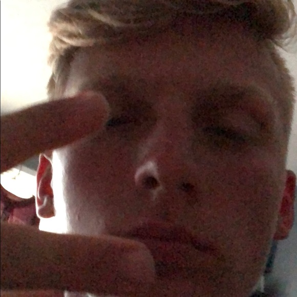 Meet your Posher, Tyler - Picture 1 of 1